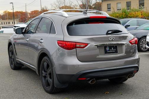 2011 INFINITI FX35 Base