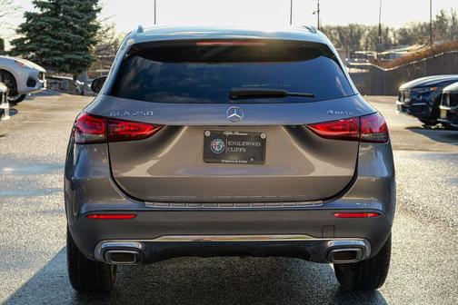 2021 Mercedes-Benz GLA 250 Base 4MATIC