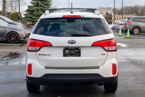 2014 Kia Sorento LX