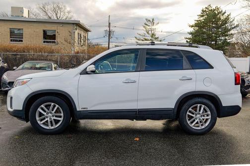 2014 Kia Sorento LX