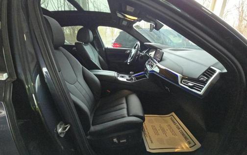 2021 BMW X6 xDrive40i