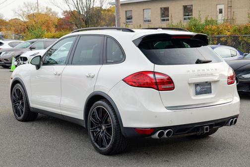 2011 Porsche Cayenne Turbo