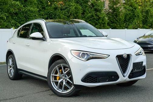 2019 Alfa Romeo Stelvio Ti