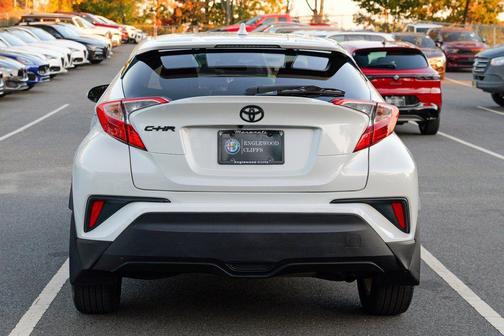 2020 Toyota C-HR LE