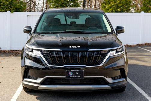 Aurora Black Pearl 2024 Kia Carnival EX