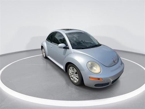 2008 Volkswagen New Beetle S