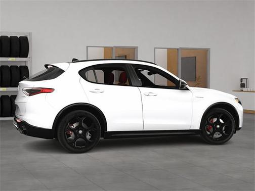 2025 Alfa Romeo Stelvio Sprint AWD