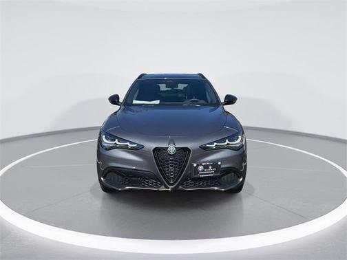 2025 Alfa Romeo Stelvio Sprint AWD