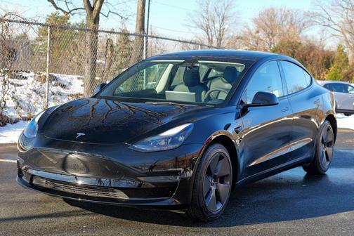 2023 Tesla Model 3 Standard Range