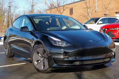 2023 Tesla Model 3 Standard Range