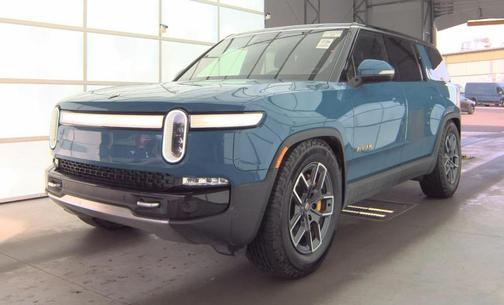 2024 Rivian R1S Adventure Quad Motor Large Pack