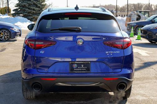 2023 Alfa Romeo Stelvio Sprint AWD