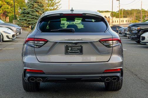 2022 Maserati Levante Modena