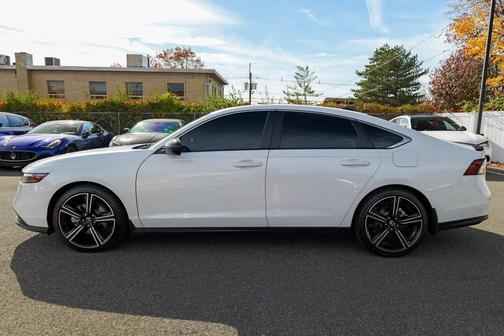 2025 Honda Accord Hybrid Base