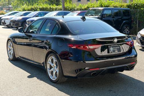 2019 Alfa Romeo Giulia Ti Sport