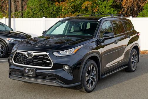2020 Toyota Highlander XLE