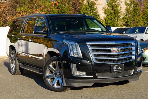 2020 Cadillac Escalade ESV Luxury