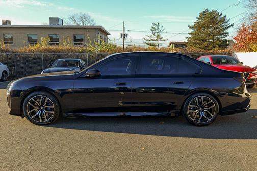 2023 BMW 760 i xDrive