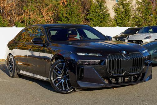 2023 BMW 760 i xDrive