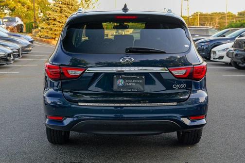 2016 INFINITI QX60 Base
