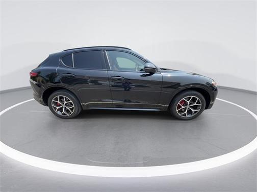 2020 Alfa Romeo Stelvio Ti Sport