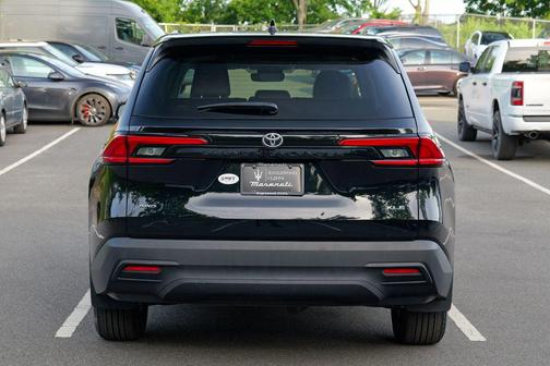 Midnight Black Metallic 2024 Toyota Grand Highlander XLE