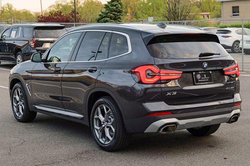 Dark Graphite Metallic 2024 BMW X3 xDrive30i