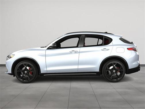 2025 Alfa Romeo Stelvio Sprint AWD