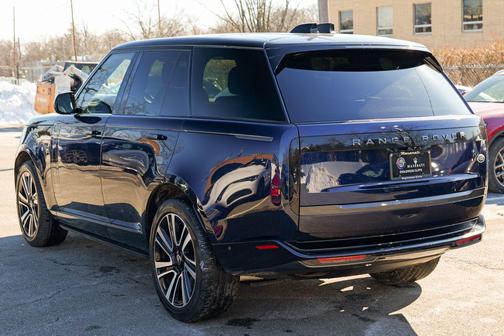 2023 Land Rover Range Rover P400 SE