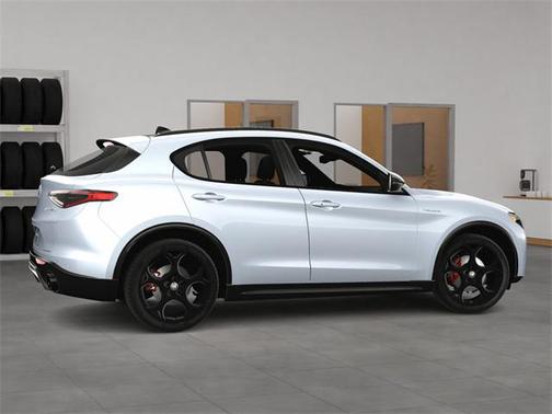 2025 Alfa Romeo Stelvio Sprint AWD