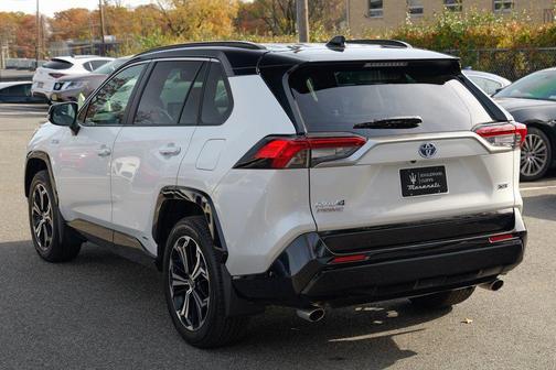 2024 Toyota RAV4 Prime XSE