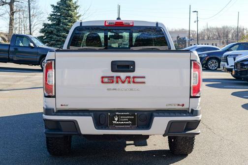 2022 GMC Canyon AT4