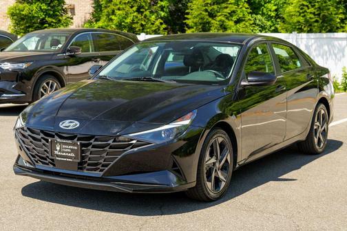 Onyx Black 2023 Hyundai ELANTRA SEL
