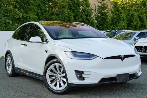 2016 Tesla Model X 70D