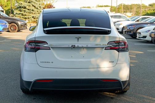 2016 Tesla Model X 70D