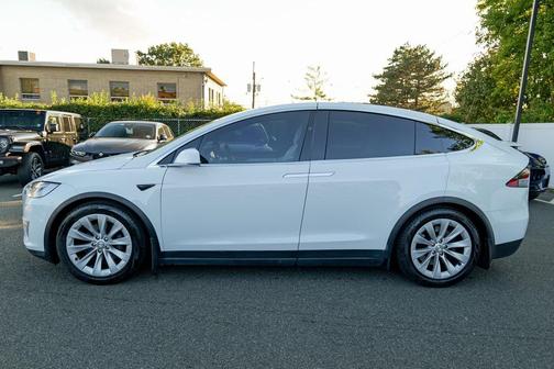 2016 Tesla Model X 70D