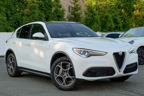 2022 Alfa Romeo Stelvio Ti