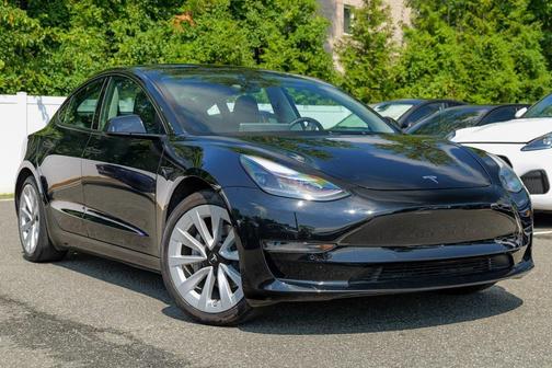 2022 Tesla Model 3 Standard Range