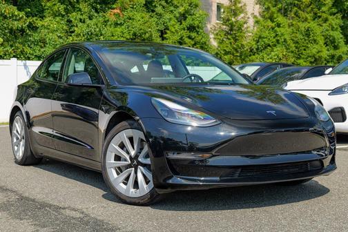 2022 Tesla Model 3 Standard Range