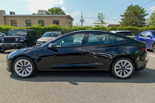 2022 Tesla Model 3 Standard Range