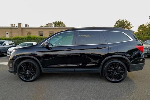 2022 Honda Pilot AWD Special Edition