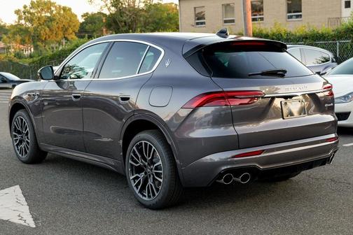 2025 Maserati Grecale 