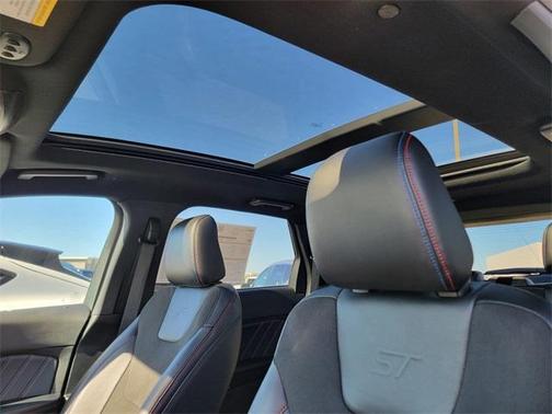 2024 Ford Edge ST