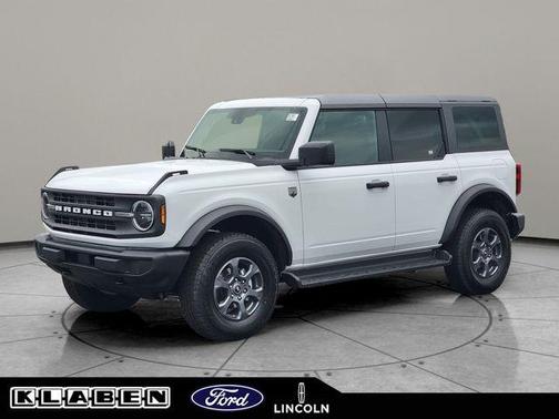 Oxford White 2026 Ford Bronco Big Bend