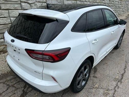 Oxford White 2023 Ford Escape ST-Line