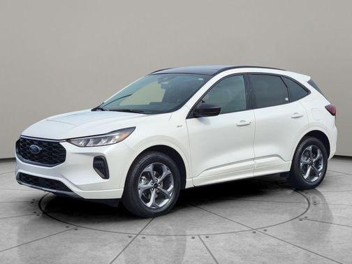 Star White 2023 Ford Escape ST-Line