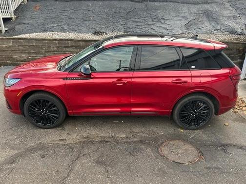 2023 Lincoln Corsair Standard