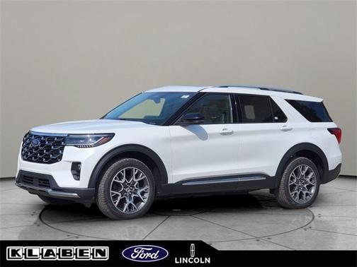 2025 Ford Explorer Platinum