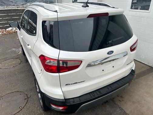 2022 Ford EcoSport Titanium