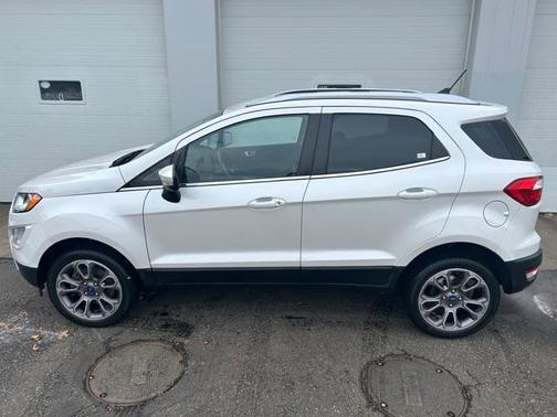2022 Ford EcoSport Titanium